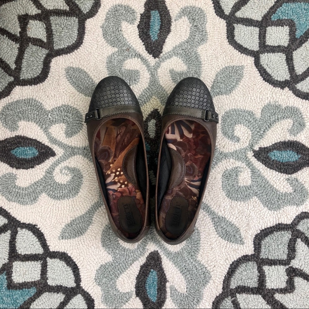 Born gray flats size 7US.